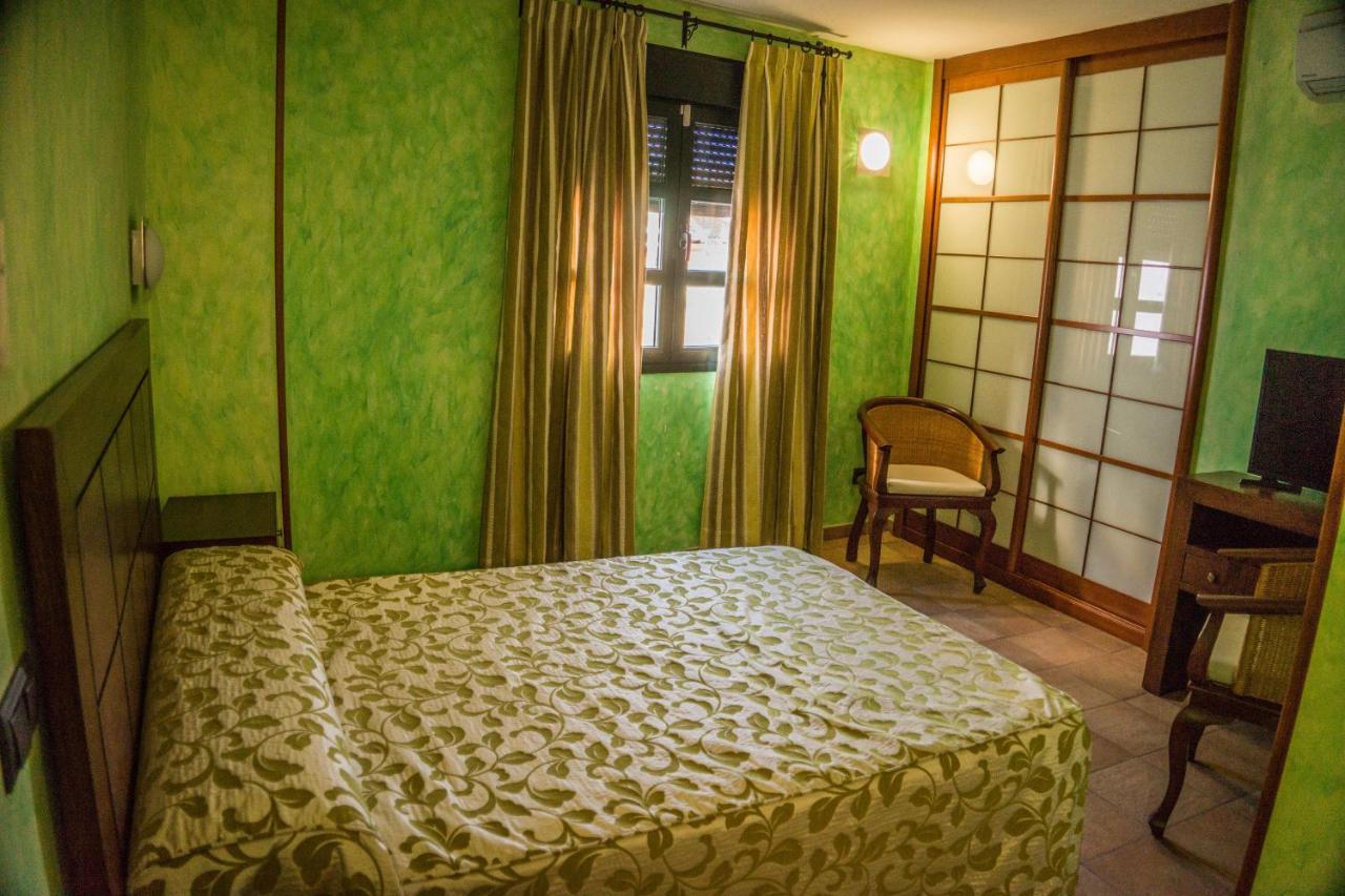 Hotel El Soportal De Uceda Extérieur photo